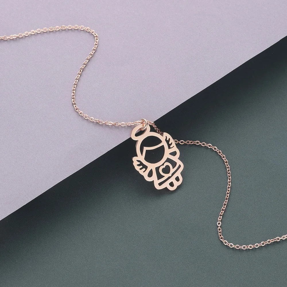تشاندلر الفولاذ المقاوم للصدأ الطفل الملاك قلادة الذهب اللون روز الذهب الفضة Hollowout الجنية الملاك الأزياء المختنقون للبنات في سن المراهقة