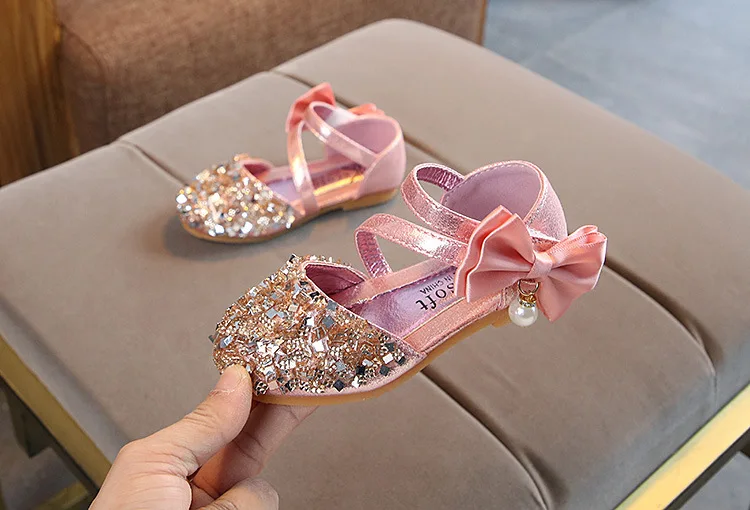 Новинка года; модная обувь принцессы с бантом на плоской подошве для девочек; детская повседневная обувь с блестками; лофтеры для девочек; Танцевальная обувь с бусинами; 03B