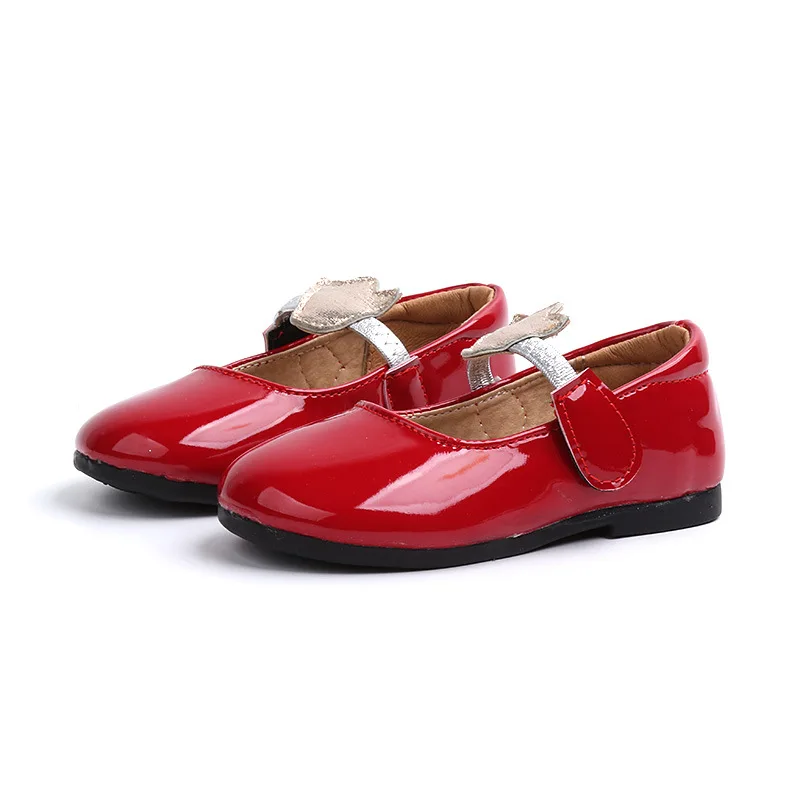 

JGSHOWKITO New Soft Patent Leather Girls Shoes Solid Color Red Black Pink Kids Toddler Flats For Girls Princess Sweet With Crown