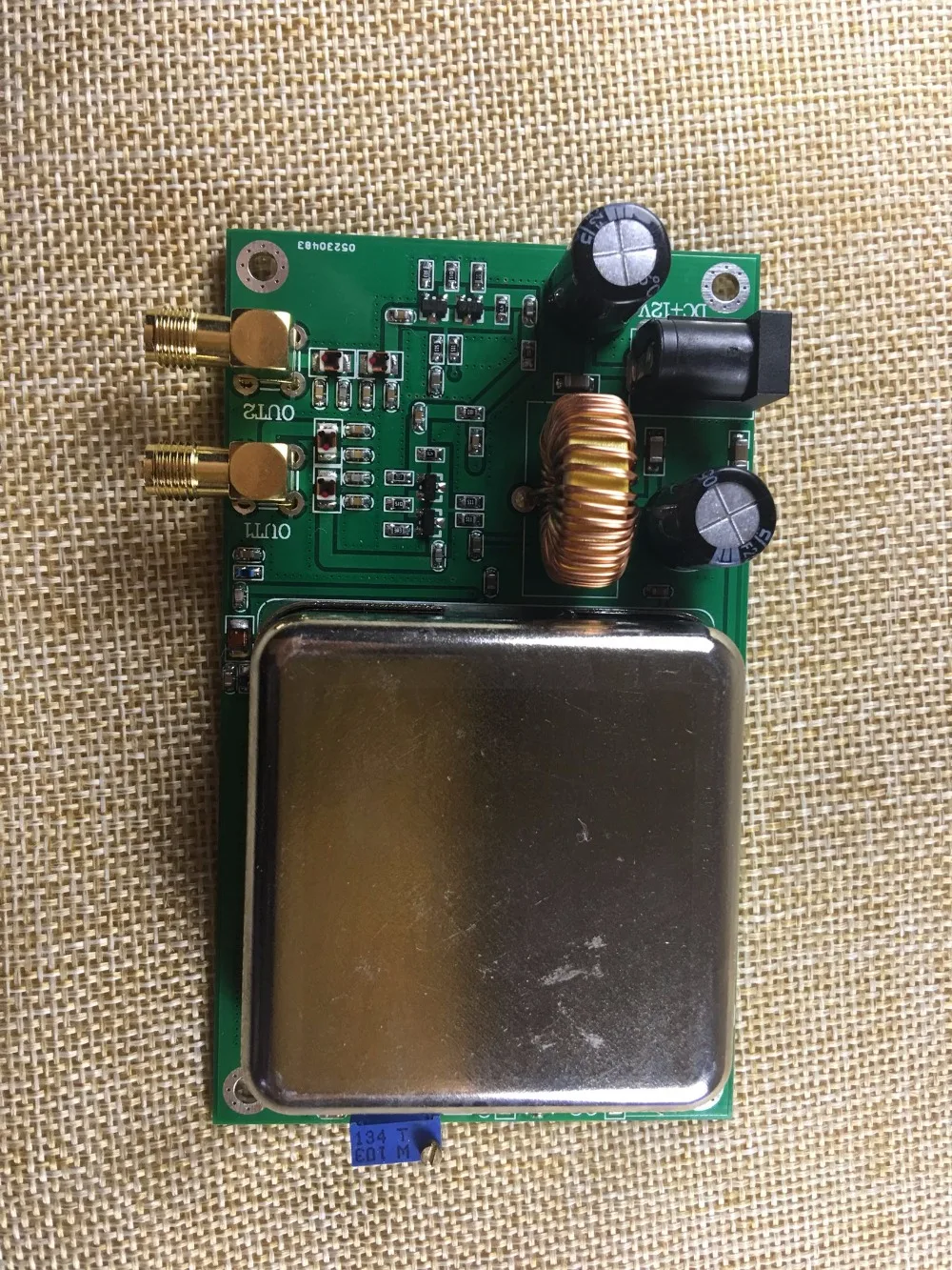 

NEW 1PC 10MHz OCXO Constant Temperature Crystal Clock Frequency Reference High Stability