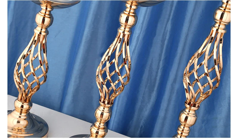 JAROWN Iron Candlestick Continental Creative Ornaments Wedding Flower Arrangement Decor Home Candlelight Dinner Romantic Gift (5)
