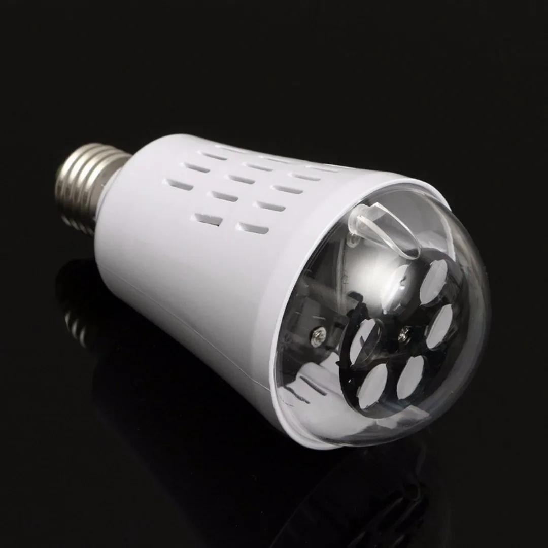 2019 Newest 4W 4 LED Moving Four Kinds Snowflake Xmas Landscape Laser Projector Lamp Bulb