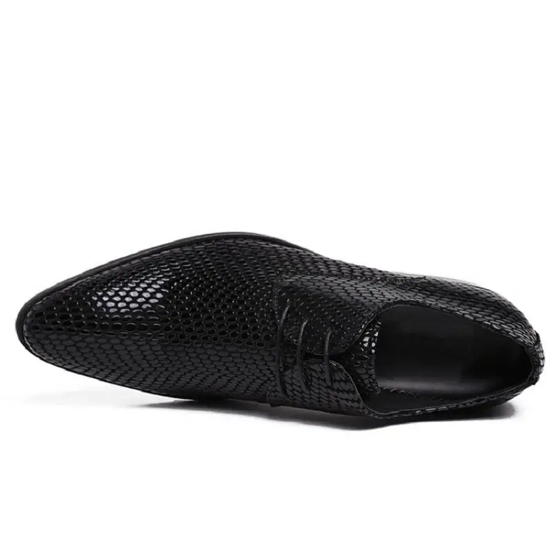 Mycolen Dedo Hombres Los Vestido Genuínos De Negócios Zapatos Couro Dos Sapatos Homens Vindima Preto Do Apontado Casamento Pé Frqx7F
