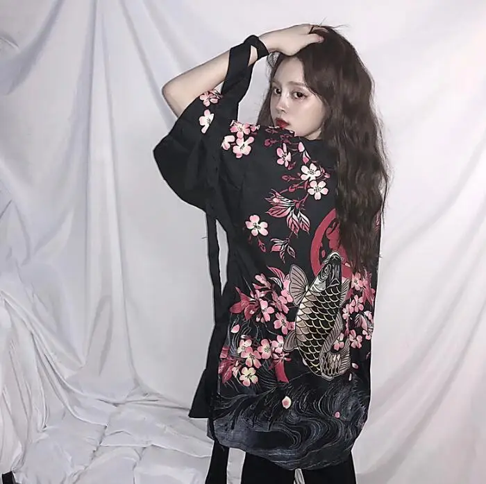 

Summer Woman Cardigan Japanese Kimono Yukata Cardigan Fashion Bathrobe Woman Loose Long Kimono