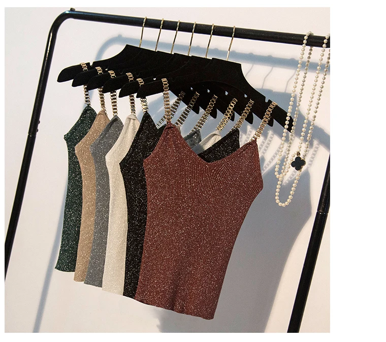 

Bright Metal Camic Top 2019 Women's Lace V-neck New Short Spring and Summer Bottom Knitting Vest Tide Sexy Tank Top Streetwear