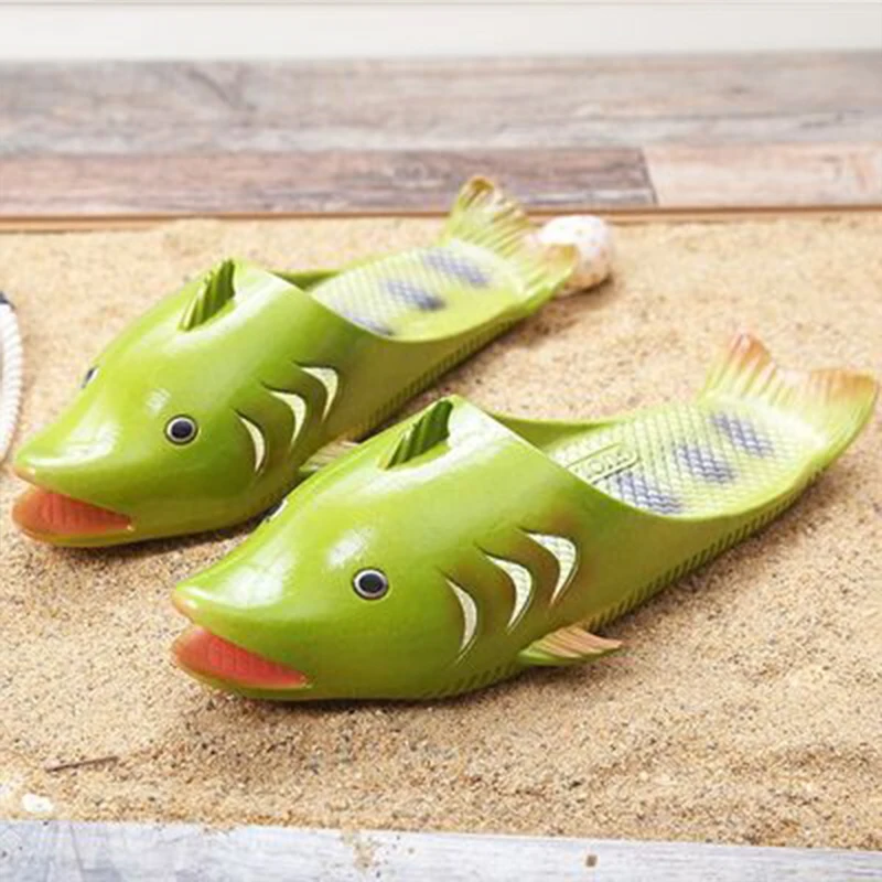 

Creative Fish-shaped Male Slippers Word Drag Summer Outdoor Drag Men And Women Beach Shoes Fish Slippers couples 2019 new