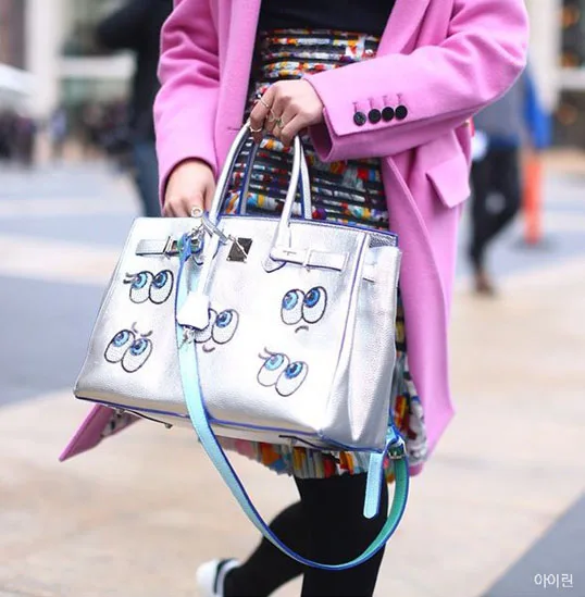 Playnomore Big Eyes Taeyeon Shane Li Stars In Same Bill Of Lading Shoulder Bag Han Guochao Player On His Girl Star Tester Bag Reusablebag Cushion Aliexpress