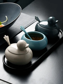 

Creative Duck Pepper Salt Receiving Box for Cartoon Ceramic Seasoning Bottle with Spoon and Cover Seasoning jar with lid CL0510