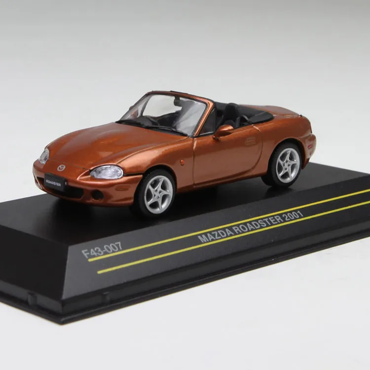 Первый 1:43 MAZDA ROADSTER 2001 бутик сплав автомобиль игрушки для детей модель детской игрушки подарок оригинальная коробка - Цвет: 1