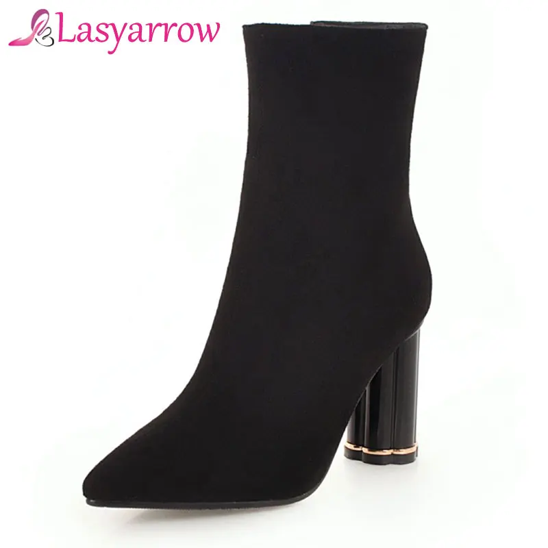 

Lasyarrow Zipper Botas Femininos Pointy Ankle Boots For Woman Black Red Short Boots Casual Martin Chelsea Boots Big Size 43 F322