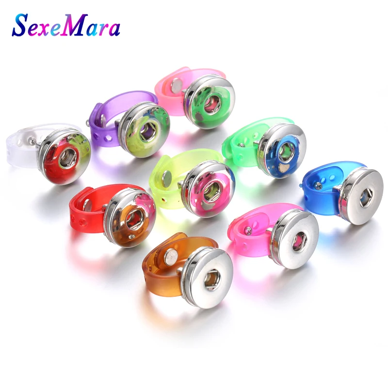 

New Multi Style Adjustable Silicone Press Snap Buttons Spring Button Rings for Women Fit 18mm Buttons Ring Snaps Jewelry