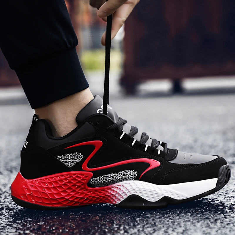 

2019 Man Running Shoes Spring Autumn Trainers Shoes Men Black White Fitness Male Sneakers Comfortable Mens Walking Sneakers