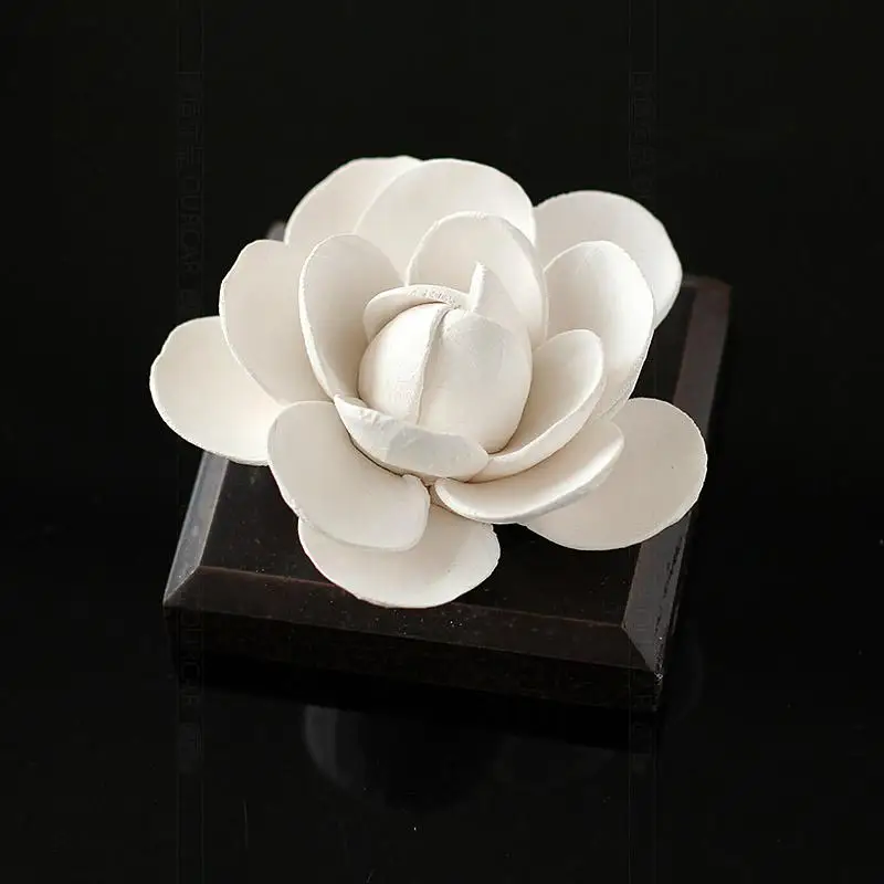 1pcs Car Air Freshener Perfume Seat Creative Flower Modeling Car Interior Decoration Dashboard Ornament Perfume with Wooden Base - Название цвета: Черный