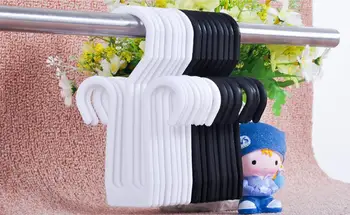 

200pcs Strengthen Flexiable Slipper Hanger Hook Plastic Supermarket Cotton-padded Shoes Sandals Hanging Shoe Hanger