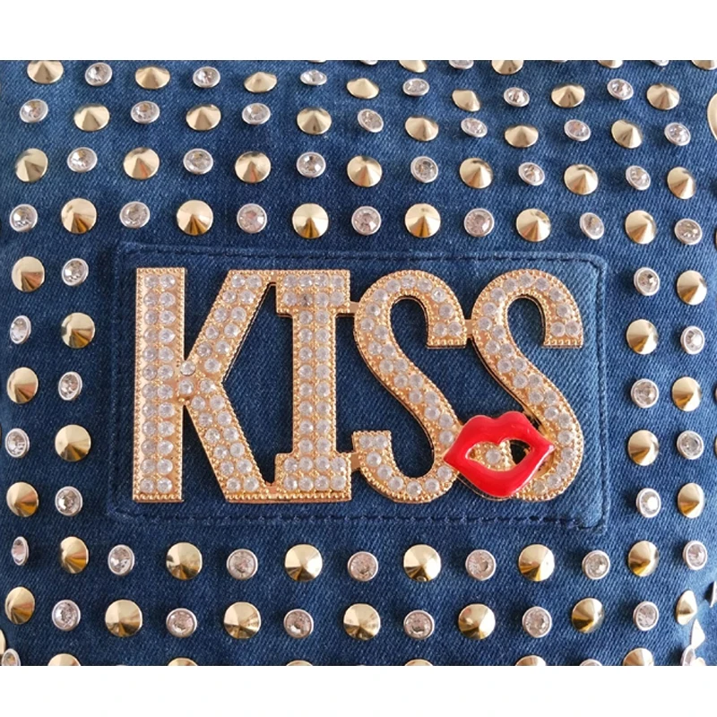 Модные индивидуальные дизайнерские женские сумки iPinee с надписью KISS и заклепками