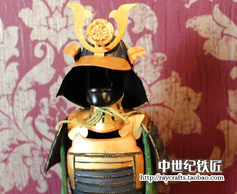 15.5" High Oda Nobunaga Shogun Japanese Samurai Armor Miniature Statue 