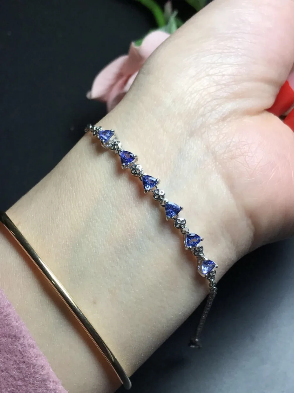 Bracelet triangle en tanzanite bleue naturelle Bracelet en pierres précieuses naturelles 925 bracel