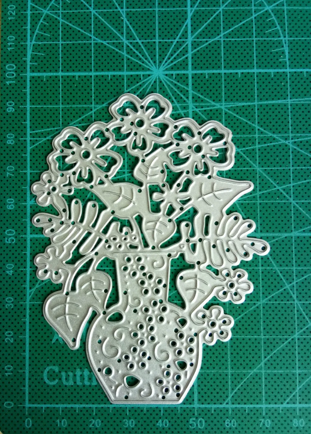 Swovo Spring flower bed Metal Cutting Dies Scrapbooking DIY Easter Craft Paper Card Making Decorative Embossing Template Swovo Spring flower bed Metal Cutting Dies Scrapbooking DIY Easter Craft Paper Card Making Decorative Embossing Template