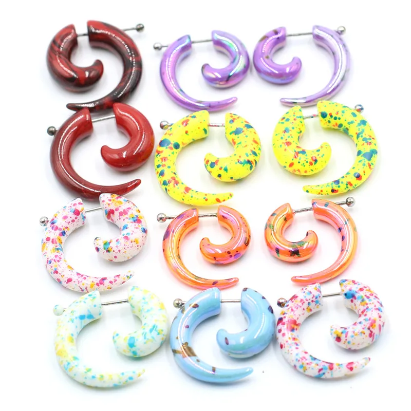 2PCS/lot Tunnel and Plug Fake Piercings Acrylic Spiral Ear Piercing Stretchers Expander Cartilage Plugs Body Sexy Jewelry