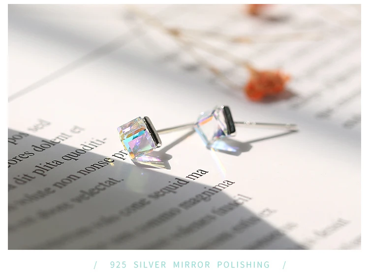 Geomentric square swarovski crystal stud earrings 06_01