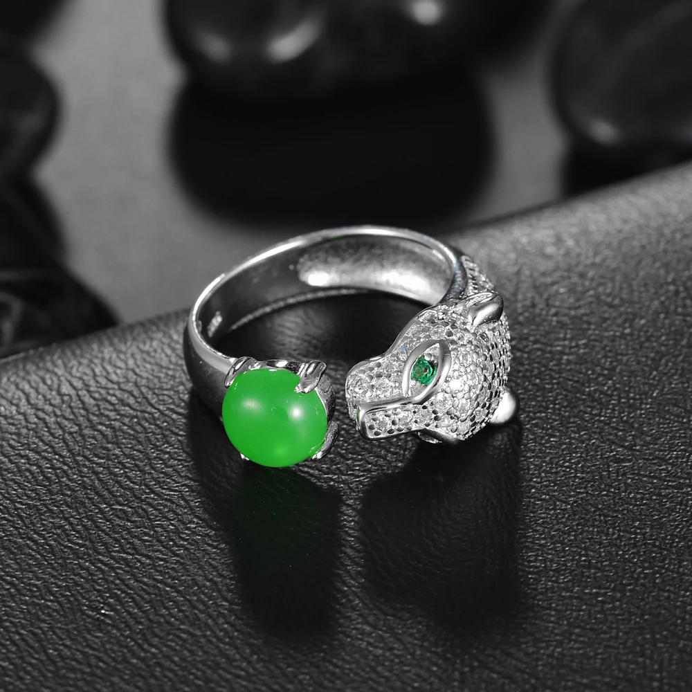 

2019 New Crystal From Bulgaria Ring For Women Fashion Jewelry 925 Silver Leopard Head Slightly Inlaid With Lime Green