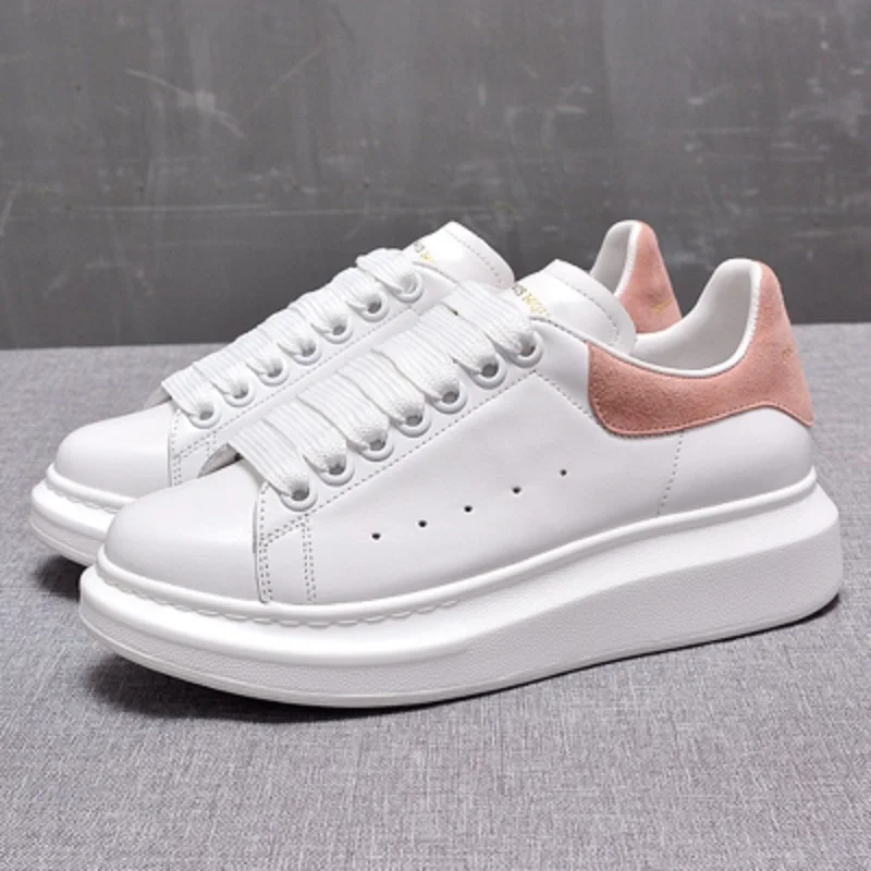 

2018 spring and autumn new breathable sponge cake leather white shoes fashion casual shoes