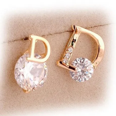 Новые корейские женские аксессуары модные ювелирные изделия буквы D циркония золотые серьги-гвоздики