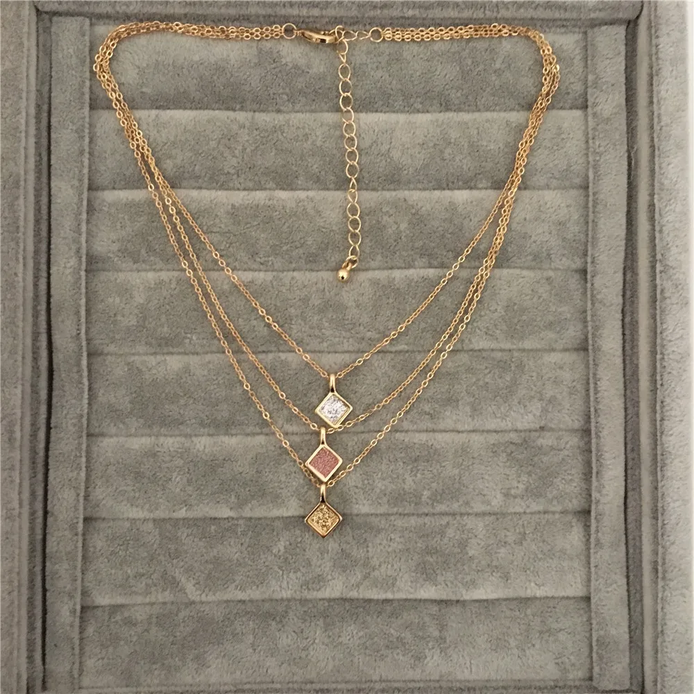 F/W золотой цвет с блестящими квадратными кулонами три слоя в одном многослойное ожерелье с омаром для женщин подарок матери
