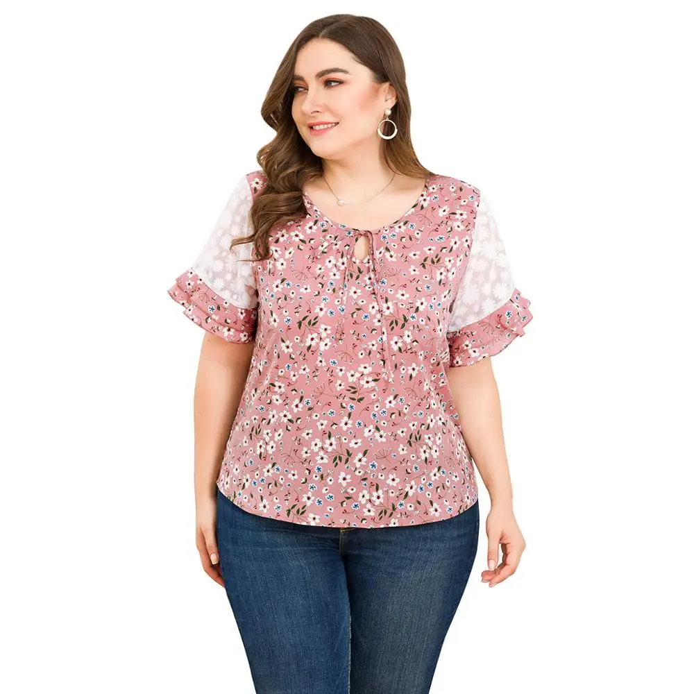 

Plus Size 3XL 4XL tshirt Women Pink Flower Printed Lace Patchwork Short Flare Sleeve O-Neck Floral Casual Tops Ladies tshirt