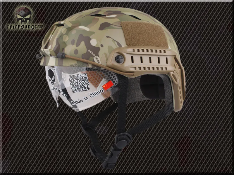 

2018 NEW Emerson Airsoft Base Jump FAST Helmet BJ Type with Protective Goggle (MC) Military Type helmet