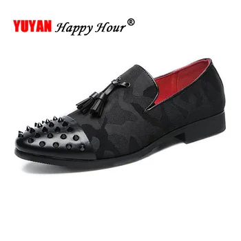

Fashion Brogues Shoes Men Casual Shoes Rivets Pointed toe British Style Brogue Footwear Luxury Brand Male Shoes Black Red KA1327