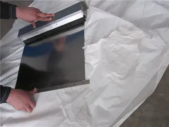 

PVC cloth rolling curtain for machine tools