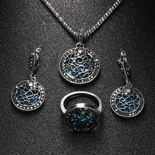 3 шт./компл. Цепочки и ожерелья серьги кольцо комплект ювелирных изделий Винтаж античные с серебристым покрытием круглый кулон красный смолы черного цвета Стразы ювелирные наборы