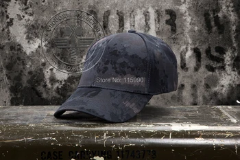 

Outdoor camo Iron and steel Hunting Baseball Cap/ quick-dry baseball cap