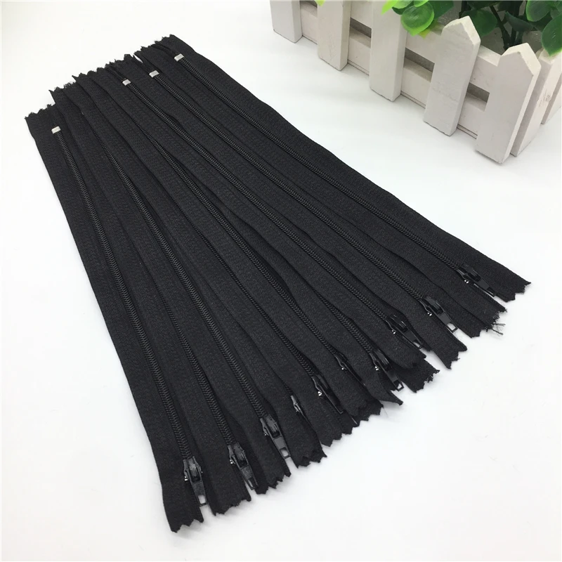 

10pcs 8Inch(20cm)-24Inch(60cm) 3# Black Zippers Multipurpose Closed Nylon Coil Zippers Tailor Sewing Crafts #05