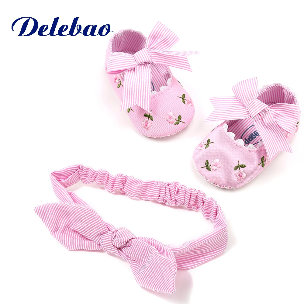 

Delebao Baby Shoes Leisure Shoe Combination Suit Series Infant Toddler Shoes And headband