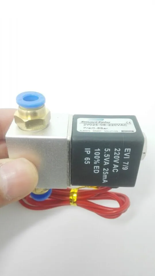 

10pcs/lots Free shipping Normally closed Solenoid valve with fittings 2V025-08 220VAC 1/4 high qulity , 2V sereis two way valve