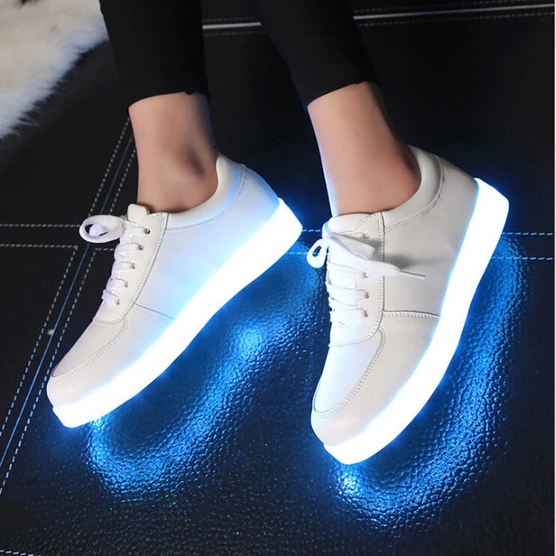 Woman's Girls LED Shoes Light Up USB Charger Luminous Sneakers Lace Up Athletic 