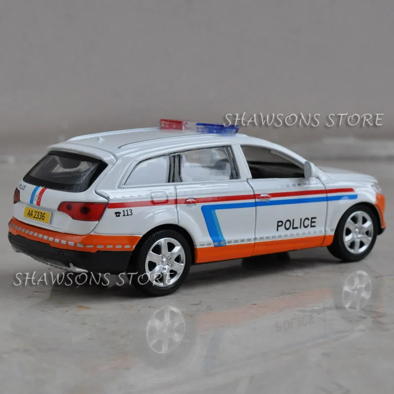 q7policecarw2