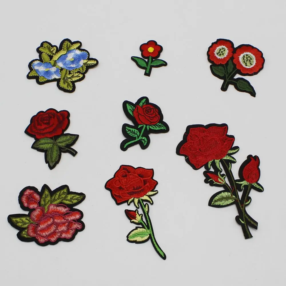 

1pcs/lot Embroidered Rose Patches Iron On Sequins Flower Patch DIY Hotfix Motifs Sewing On Appliques New High Quality