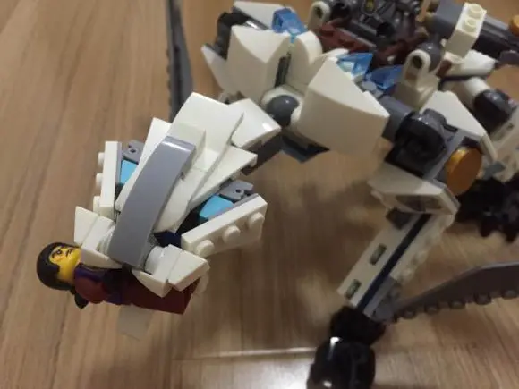 LEGO Ninjago Titanium Dragon Toy (9)