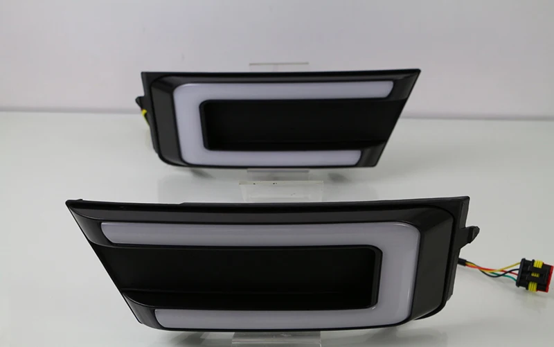 Мигающий светодиодный Габаритные огни для Skoda Octavia RS противотуманных фар 12 В LED DRL с указатели поворота стайлинга автомобилей