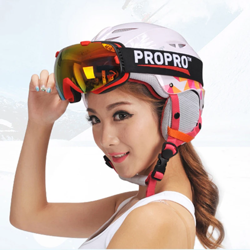 

Ultralight Skiing Ski Snowboard Helmet Skate Skateboard Warm Lining Protective Helmet For Children Men Women Windproof