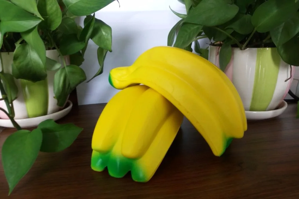 squishy banana 4