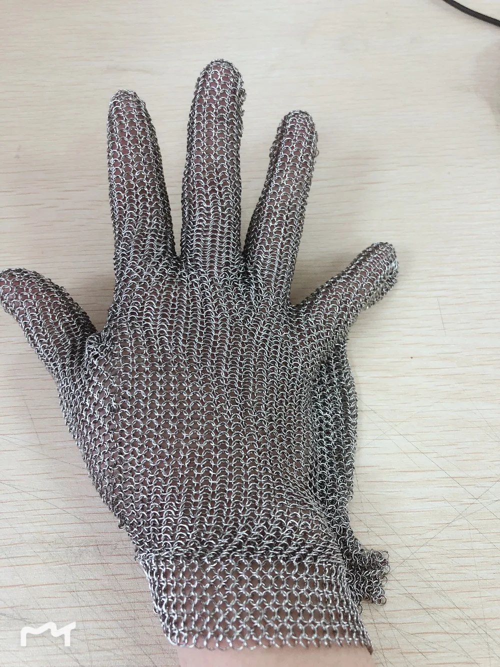 Пять пальцев стальной крюк перчатки из нержавеющей металлической сетки перчатки
