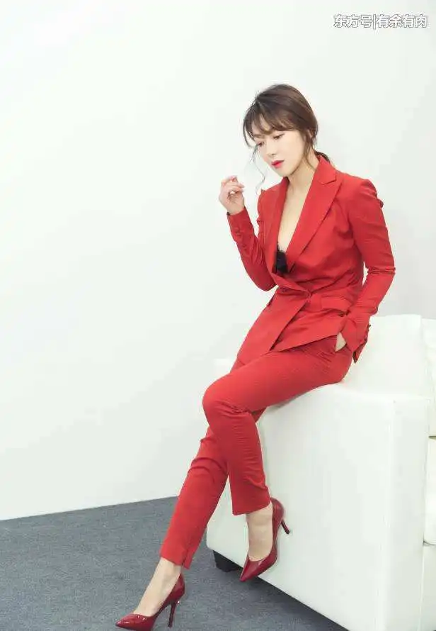 Female Set Women's Blazer Casual Slim Pants 2019 Spring and Autumn Festival New Korean Small Suit Lady Two-Piece Set