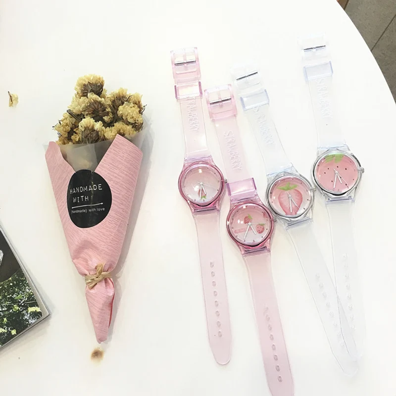 

New Fashion Transparent Strawberry Cartoon Lovely Girls Women Wrist Watches Sport Casual Pink Quartz Ladies Watches Gift