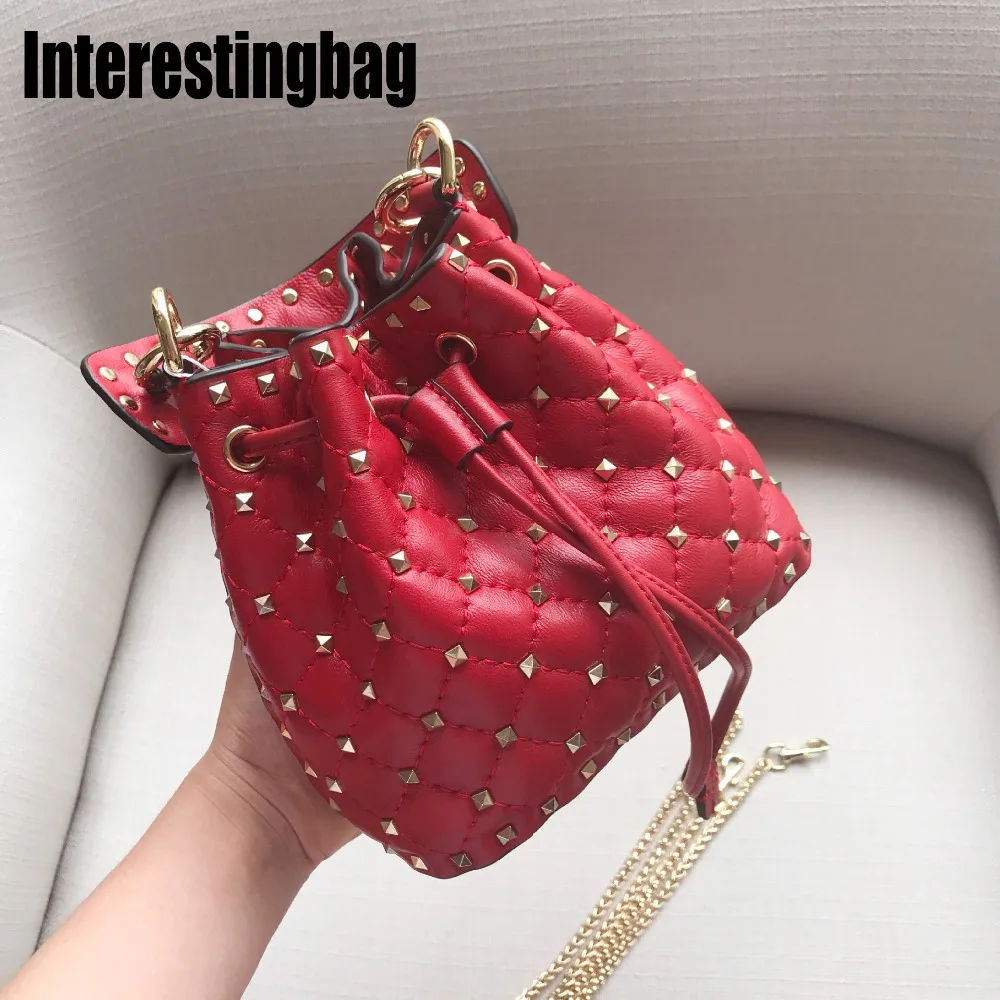 

INTERESTINGBAG Luxury Leather Leisure Bucket Handbag,Fashion Rivet Messenger Shoulder Bag,Purse And Crossbody Bag For Women