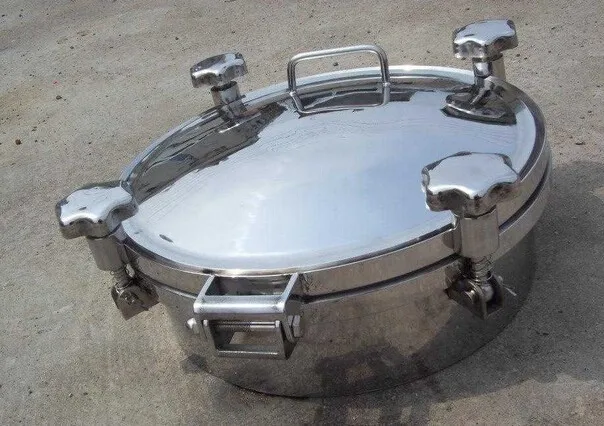 pressure manhole with steel