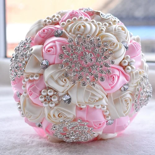 High Quality Hand Made Artificial Wedding Bouquets Flower Crystal Bridesmaid Rhinestone Bridal Wedding Bouquet de mariage - Цвет: Розовый